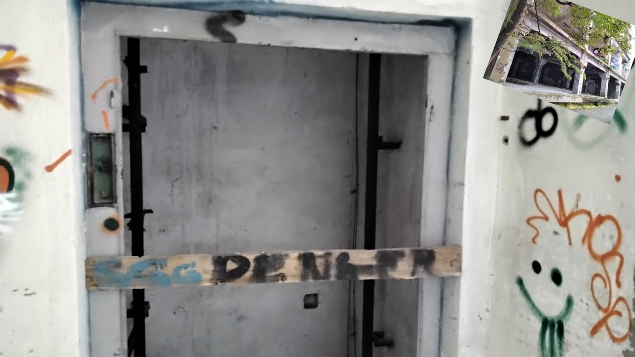 Aufzug im Verlassene geb&auml;ude 🛑🛗