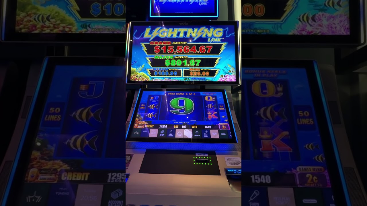 Lightning link 2 cents denom feature #slot #slotscasinogames #casinogames #casino #lightninglink