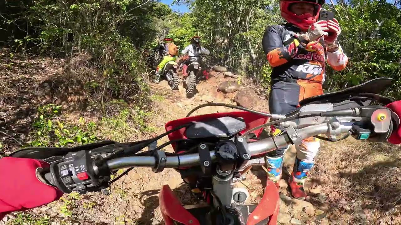 Dia duro hoy con el grupo MET- MaoEnduroTeam