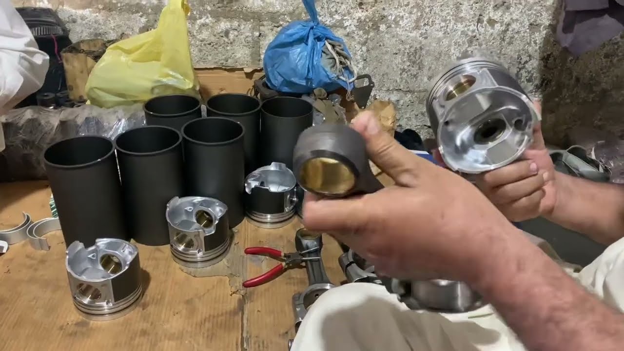 How to rebuild a six cylinder diesel bus engine #mechanic #mechanical