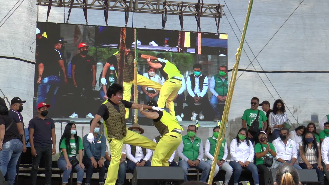 Lagrimita y Costel en Simon Bolivar, Los Reyes Acaquilpan (2/2)