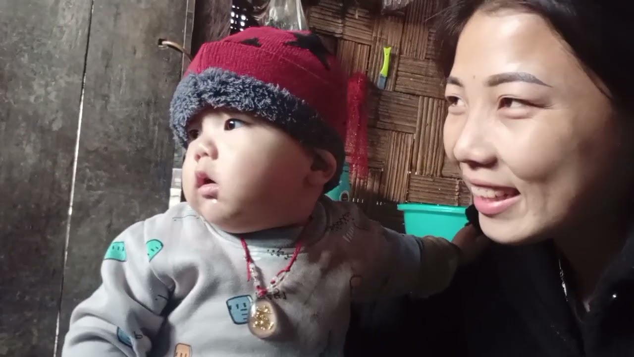 Hôm nay không đi làm gì hai mẹ con tự ở nhà chơi ☺️ mùng 09/01/2025🥰