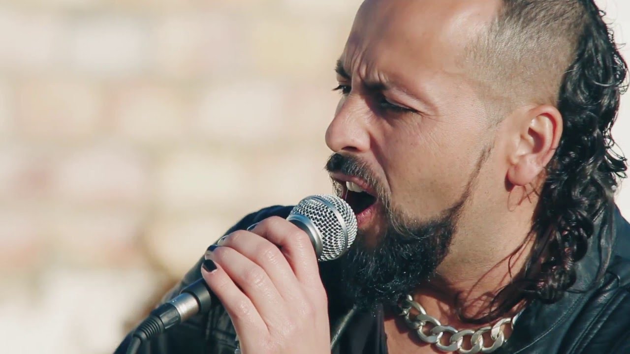 Fernando Caro - Se march&oacute; (Videoclip Oficial)