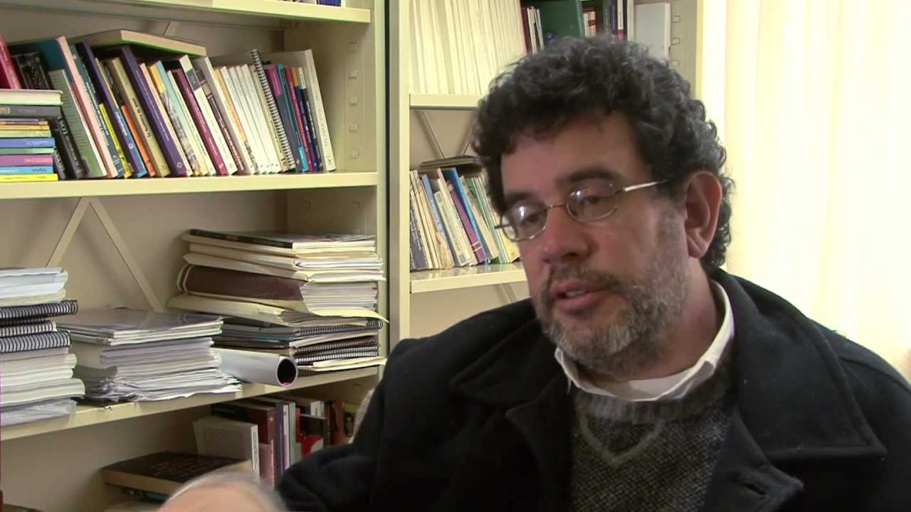 Entrevista a Víctor Vich [PUCP]