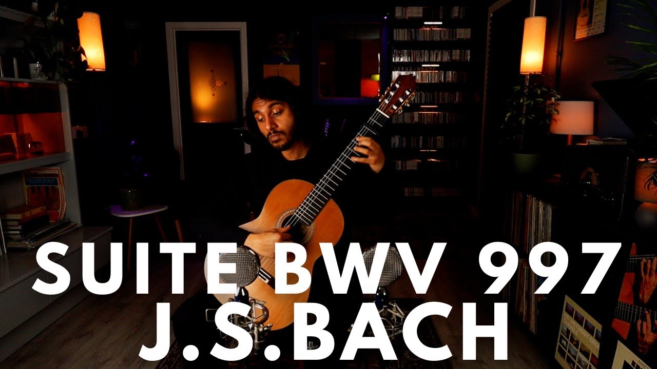 Suite BWV 997 by Johann Sebastian Bach. Samrat Majumder (Guitar).