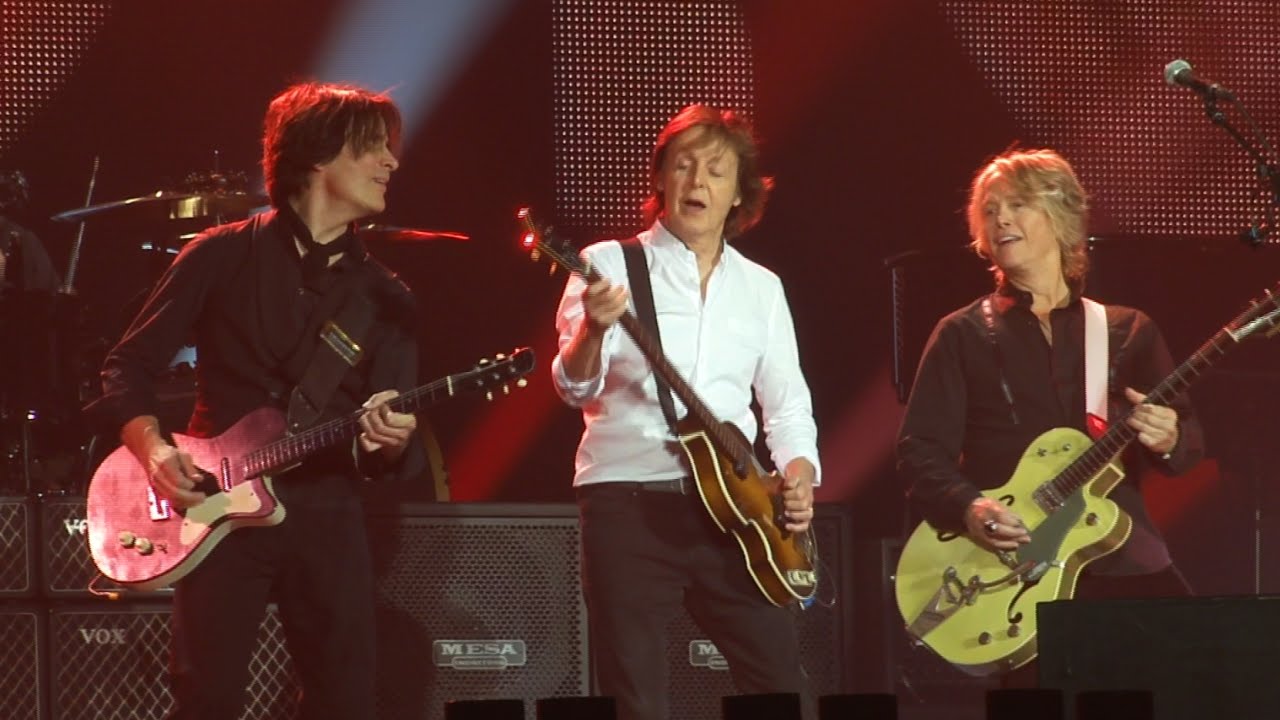 Paul McCartney - Can't Buy Me Love live [HD] 7 6 2015 Ziggo Dome Amsterdam Netherlands