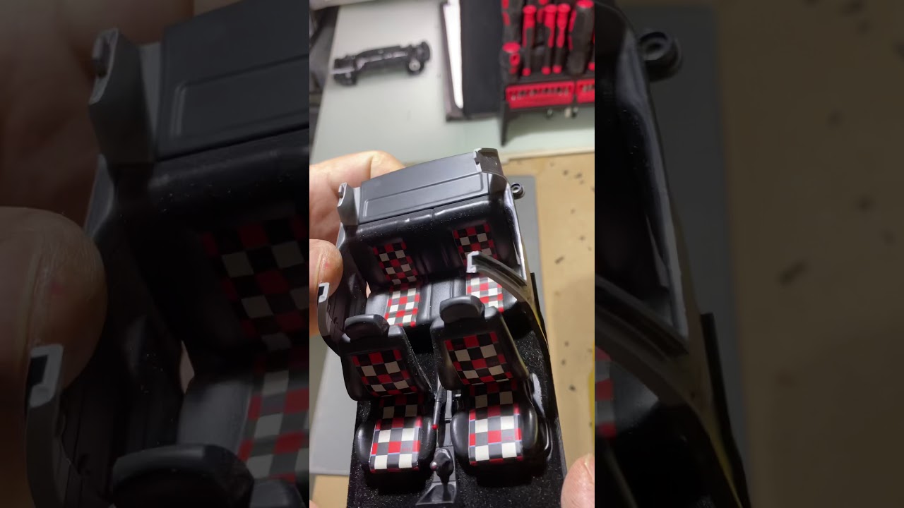 VW Golf 3 GTI 1:18 Norev Tuning Opfer