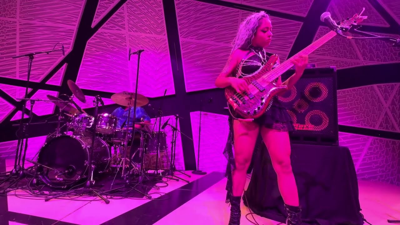 Mohini Dey, “First Food Then You” Live