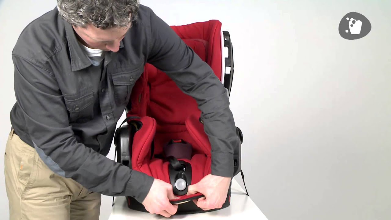 Maxi-Cosi | How to remove the Axiss cover