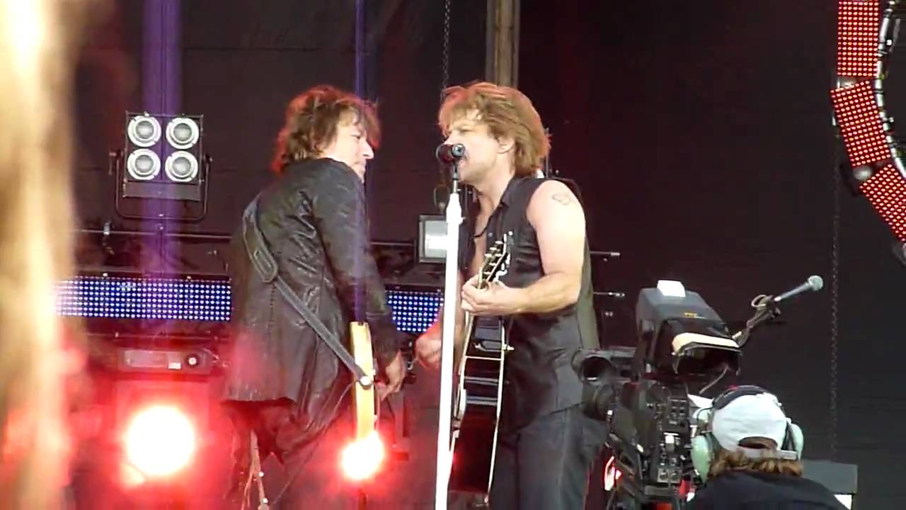 Bon Jovi - Rocking All Over The World & Who Says... (@ RBC June 5, 2010)