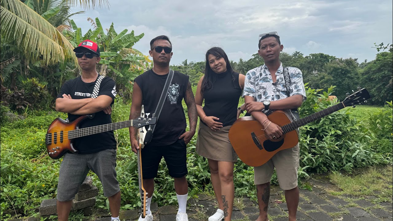 Ajik Krisna Dana - Idola (Official Music Video)
