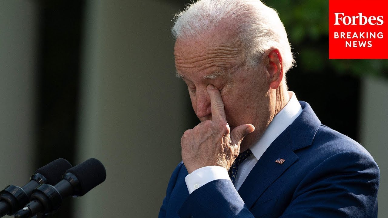 Reporter Grills Biden: Kabul Airport Claim 'Really Doesn't Square With The Images We're Seeing'