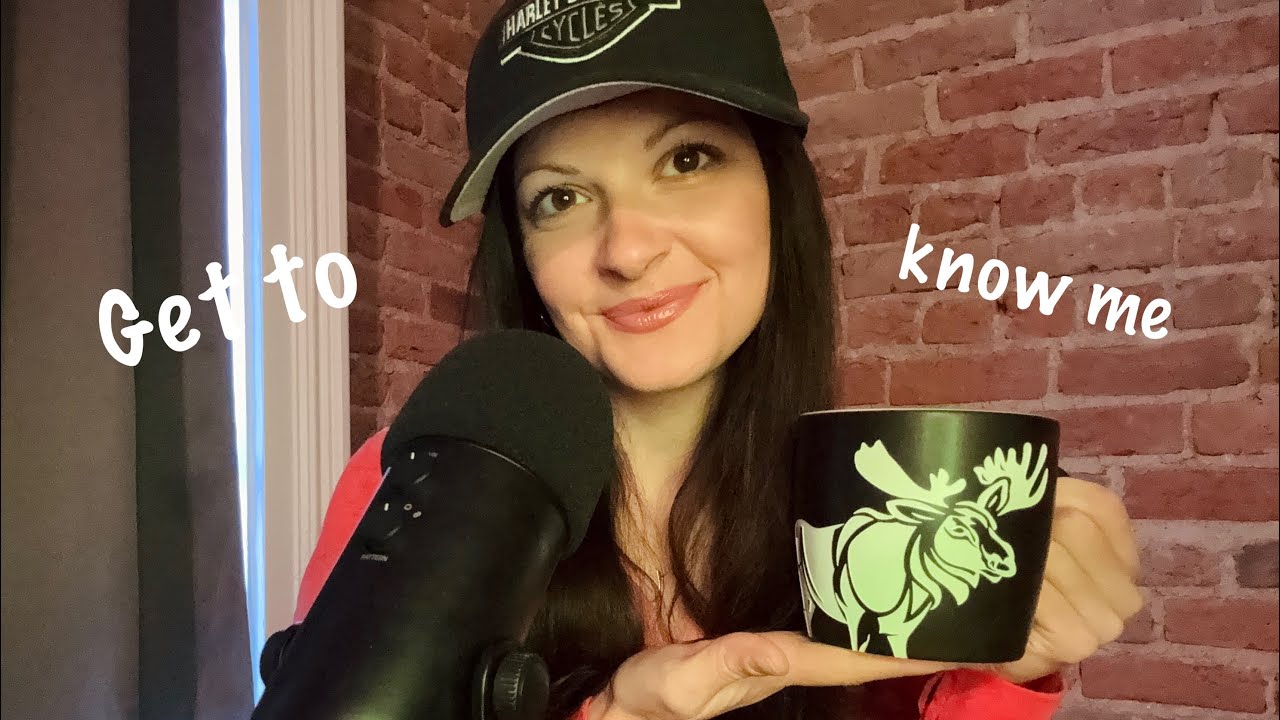 ASMR | Get to know me ft. Clicky Whisper Ramble