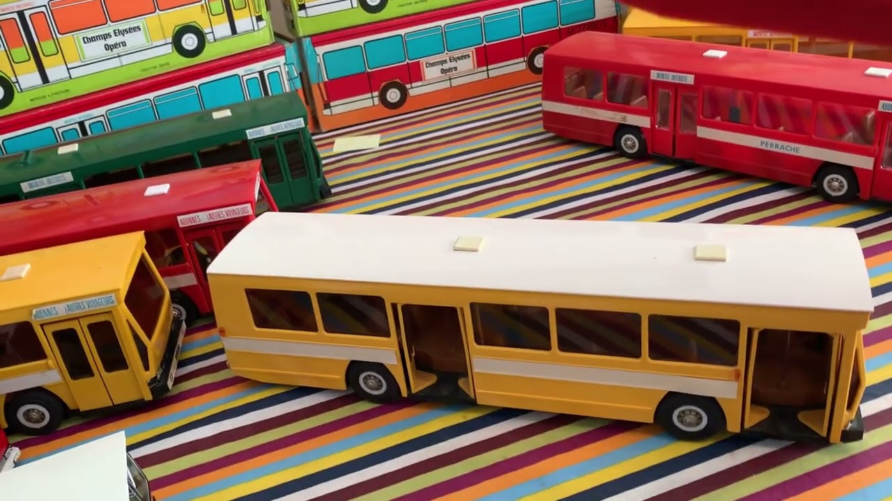 BERLIET PR100 modèles réduits JOUETS MONT-BLANC. HACHETTE 1/43. DeAgostini POLOGNE 1/72 bus autobus.