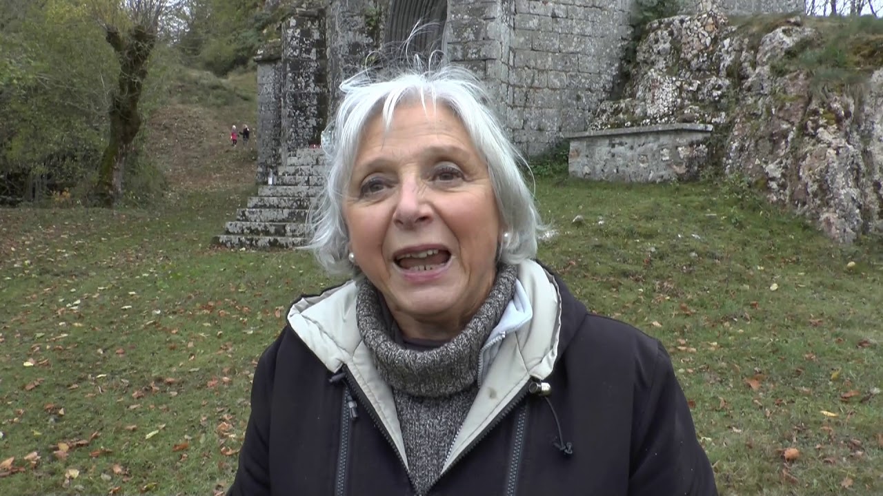 Défrichage de la motte castrale du site de Turlande