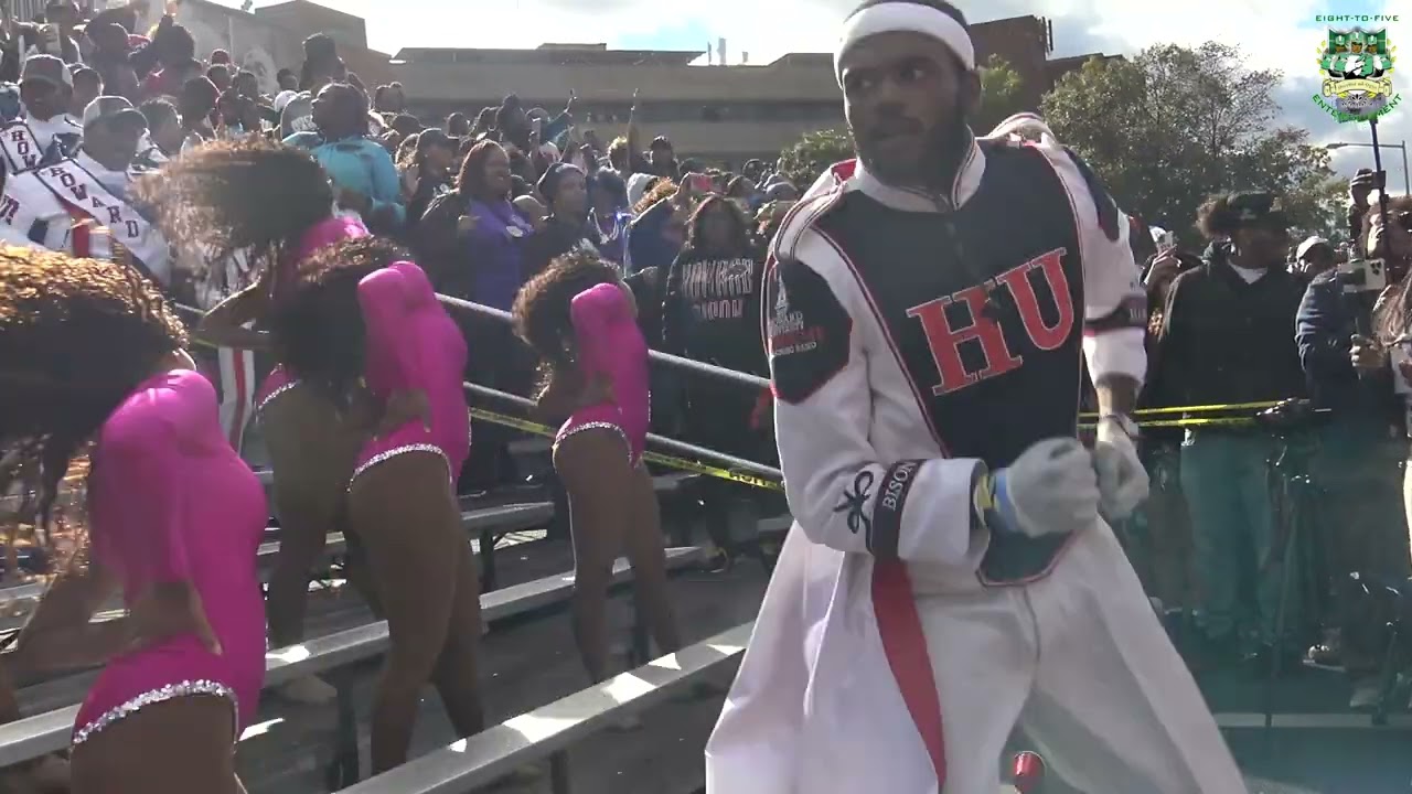 Howard University 2023 - Neck