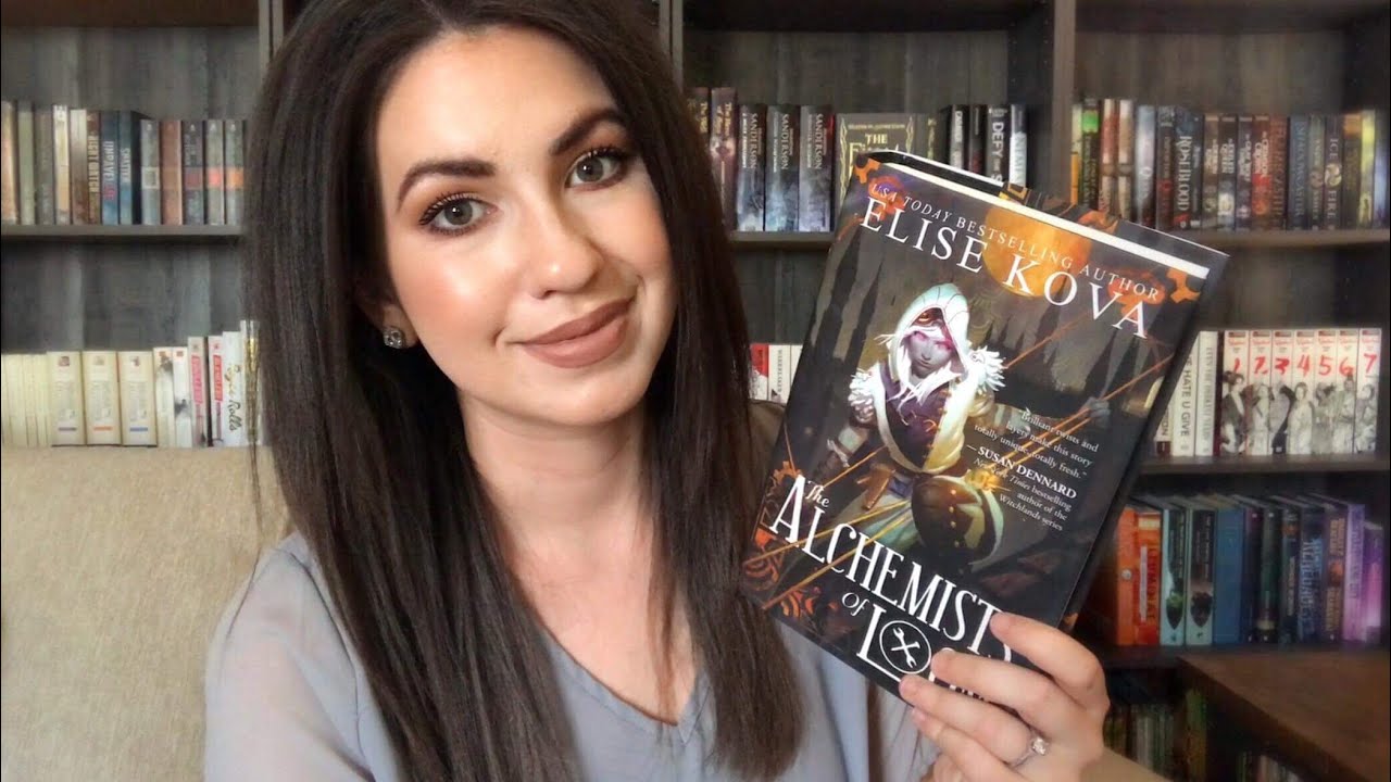 Alchemists of Loom Book Review | Elise Kova