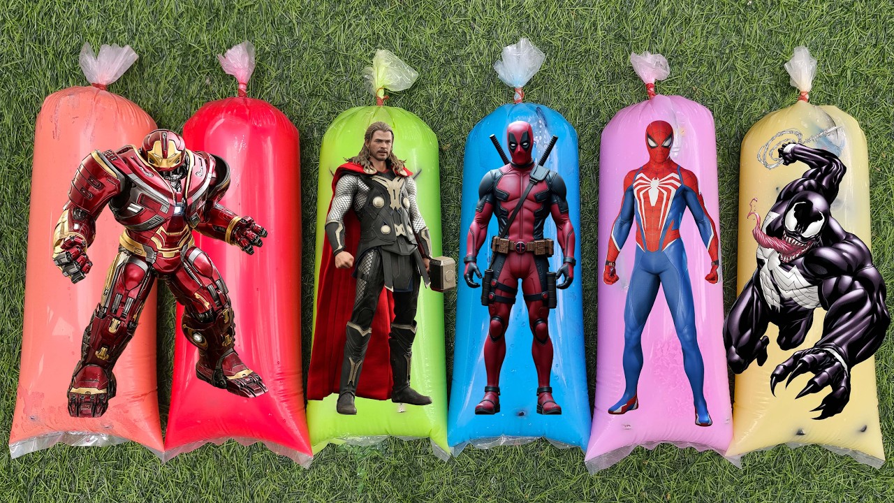 Marvel Avengers: Spiderman, Venom, Deadpool, Thor, Hulk Buster