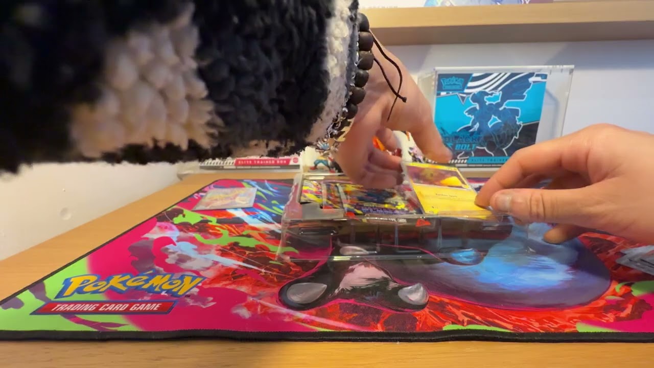 OPENING POKÉMON TCG 2026 POKÉMON DAY 30th ANNIVERSARY BOX