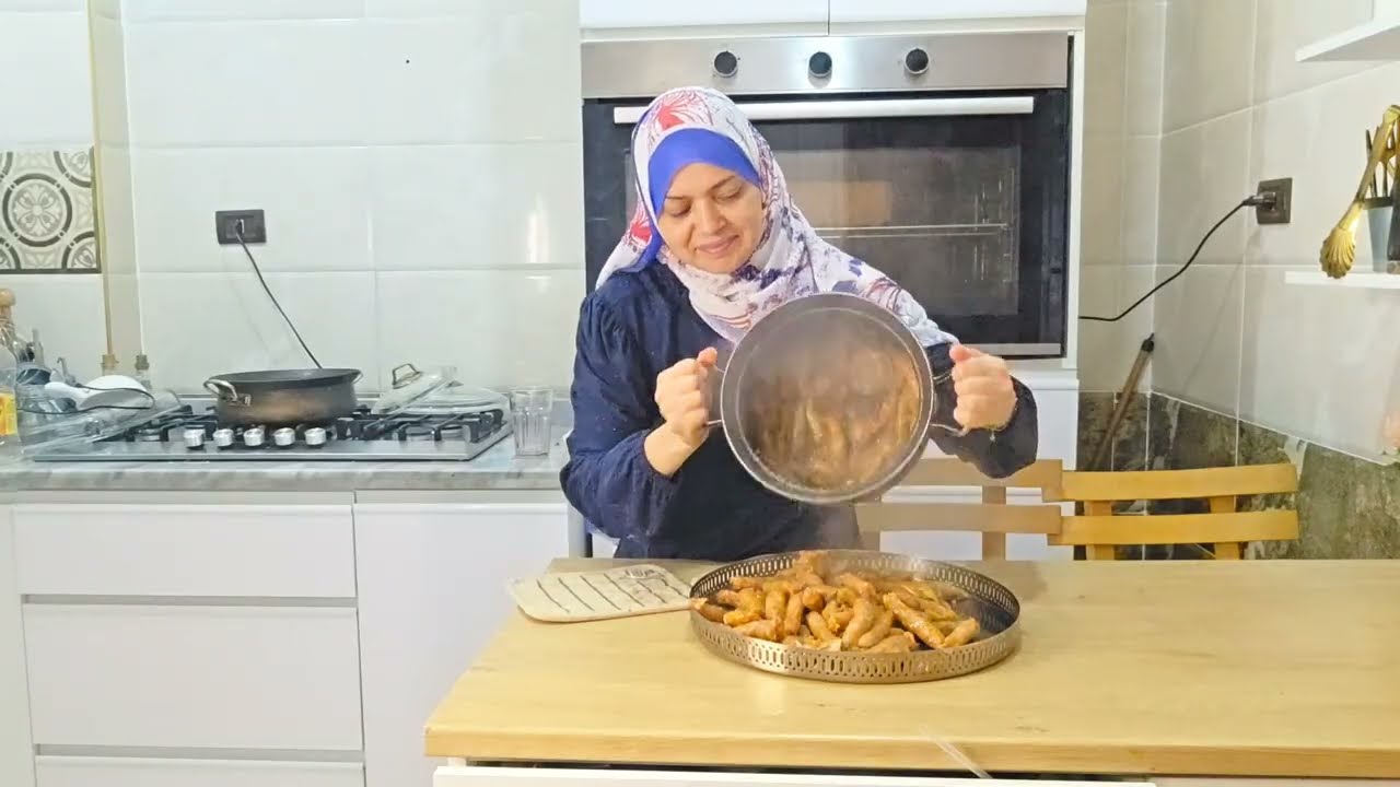 سامحتها علشان مش عايزة اشغل نفسى بالتفاهات😂وشغلت نفسى باللى أحسن منها‼️ بحلة محشى كرنب