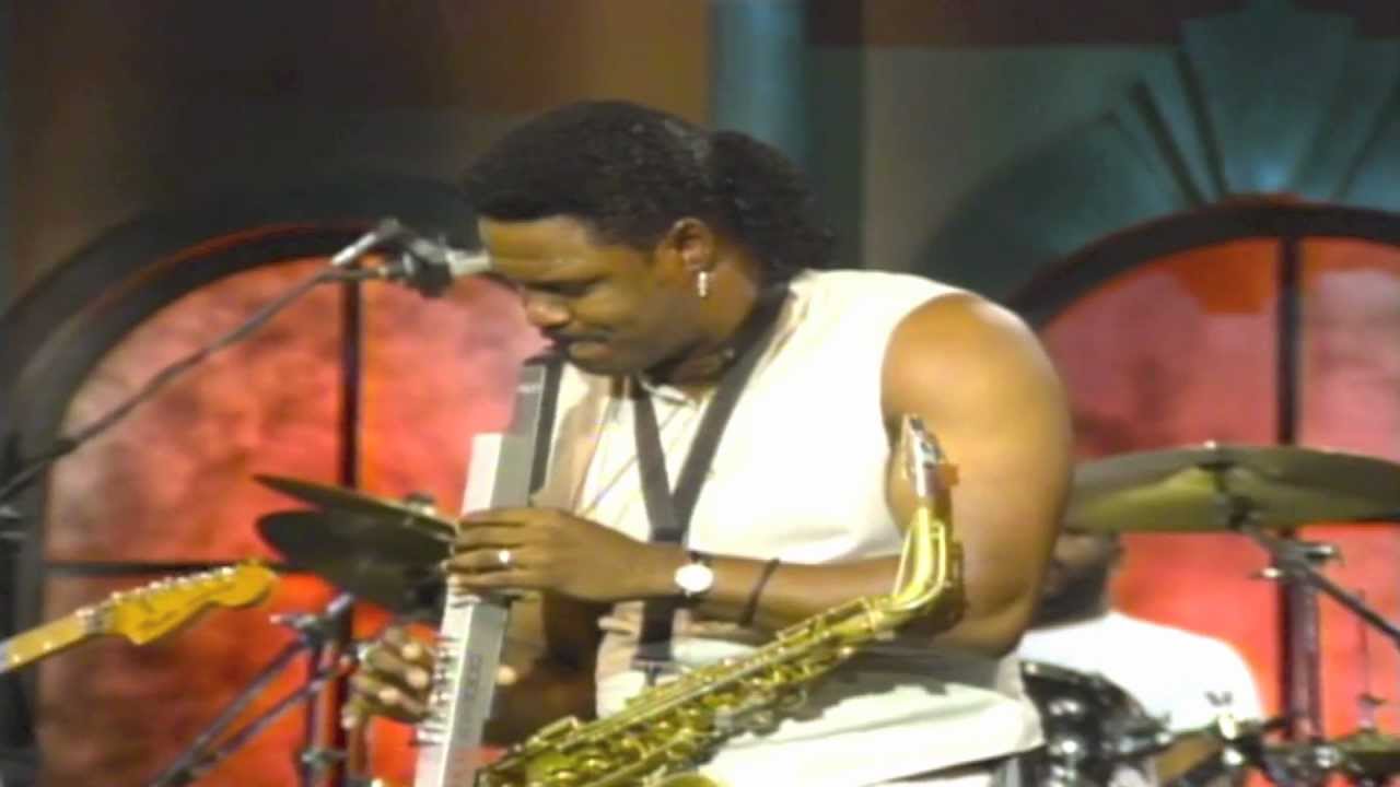 AQUI & AJAZZ, EVERETTE HARP 