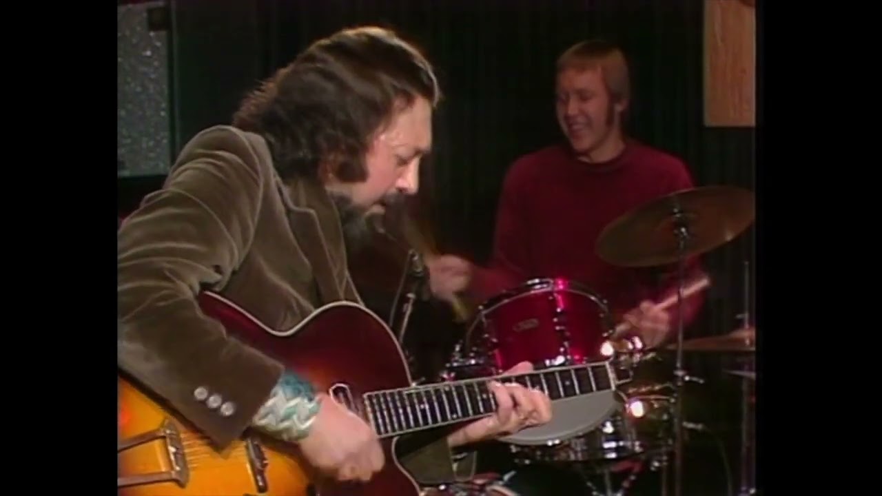 Barney Kessel - I Love You