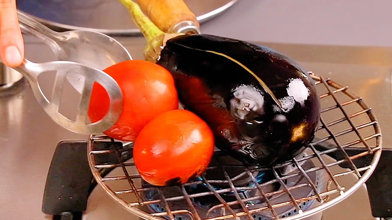 ढाबा स्टाइल बैंगन भर्ता | Baingan Bharta Recipe | Roasted Baingan Bharta | Brinjals | KabitasKitchen