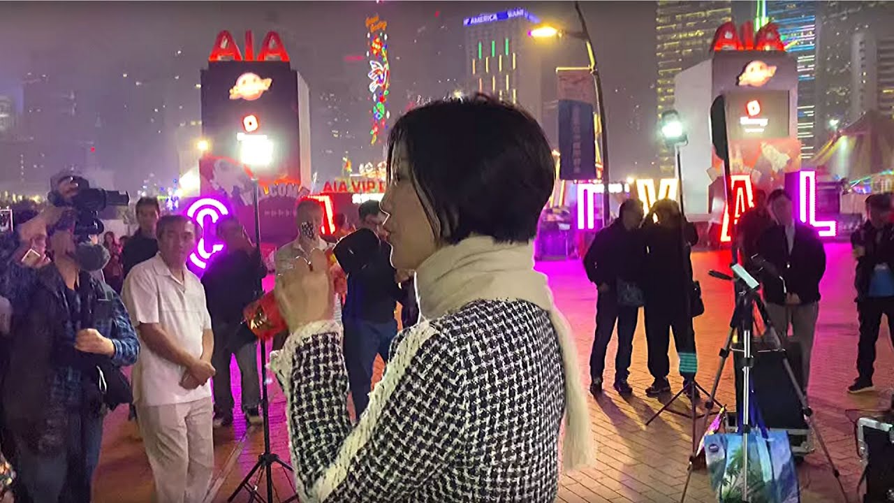 2019.12.18 完場第6節 (祝福/驛動的心, 雨蝶, 一生何求, 一生中最愛, 大約在冬季), 香港旺角小龍女龍婷 @中環10號碼頭街演