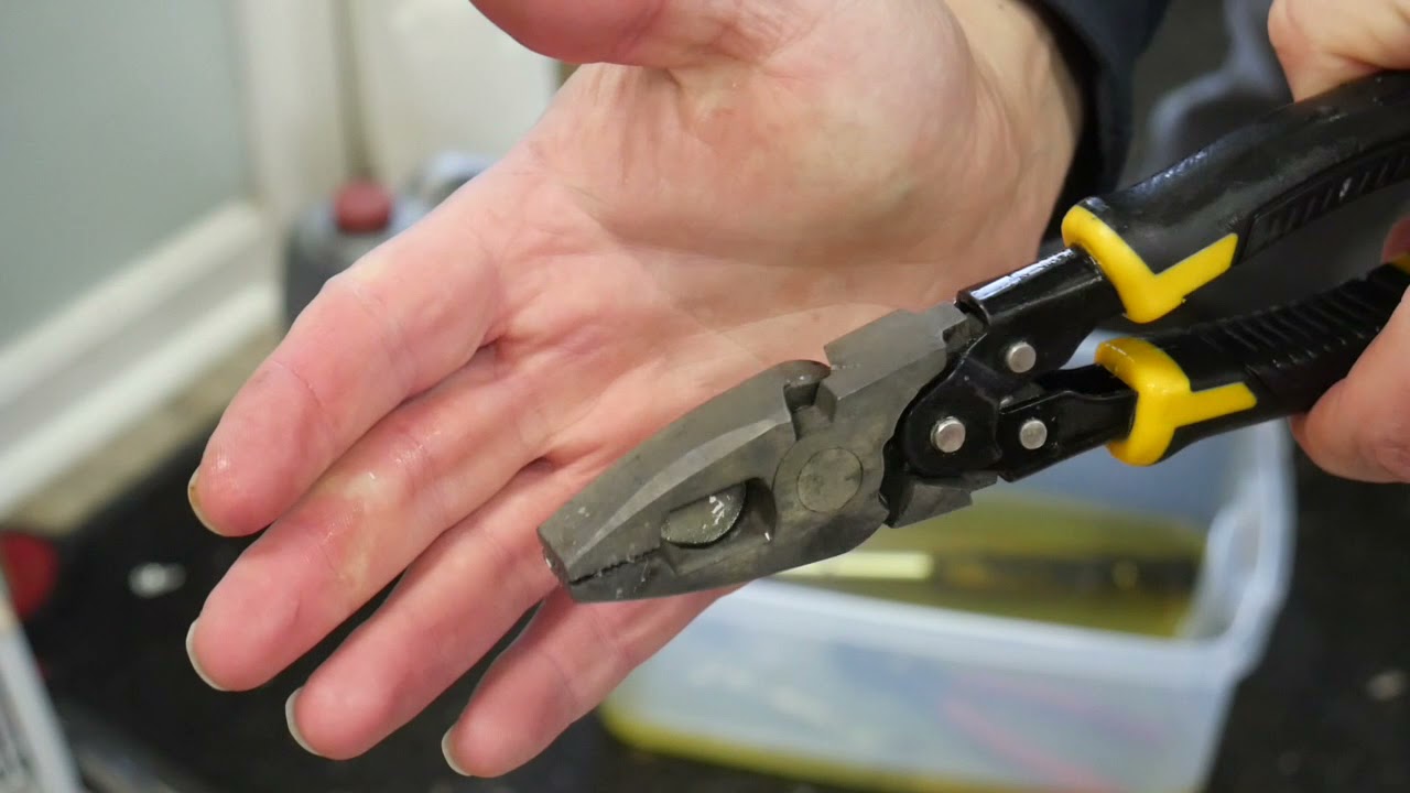 Evaporust product test via Adam Savage (Tested)