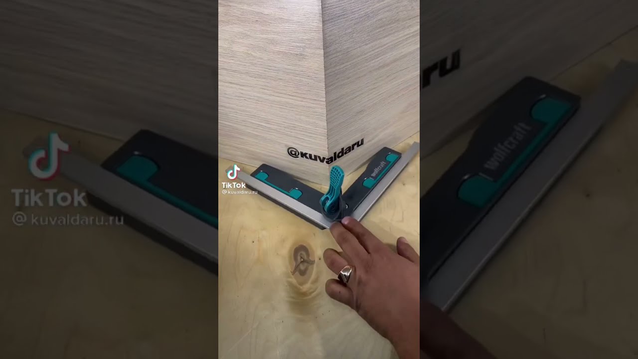 Check out our Angular Bevel Gauge For Mitre Saws! 🙌