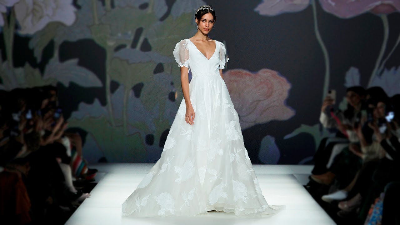 More Bridal Spring 2023 | Barcelona Bridal Fashion Week