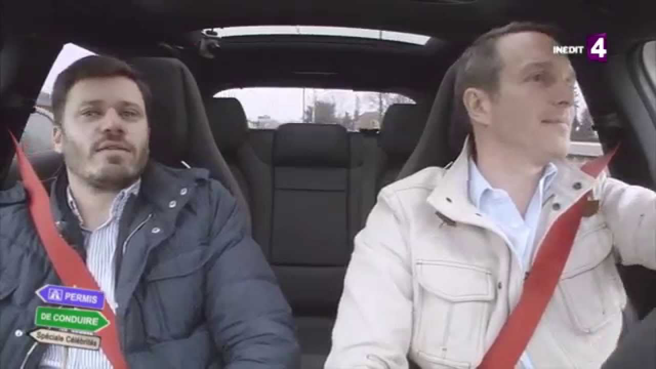 Stéphane Rotenberg accélère sur autoroute - Permis de conduire