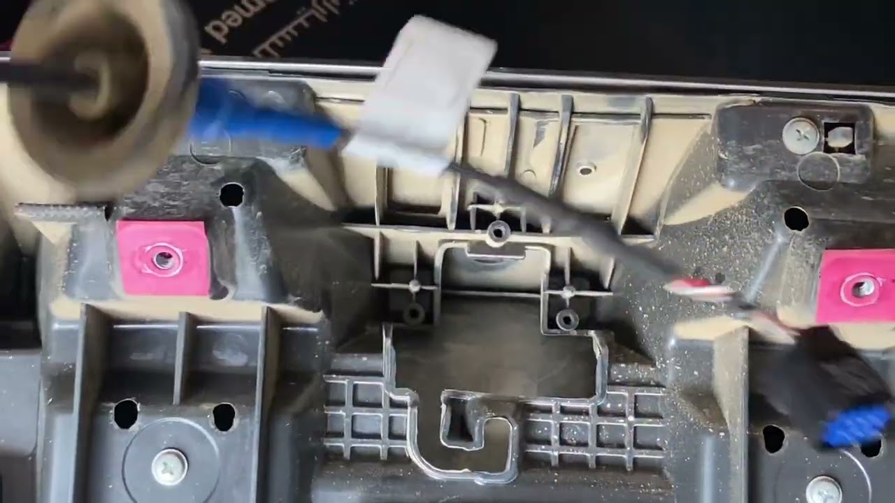 How to replace Hyundai Elantra CN7 REAR CAMERA || REAA CAMERA REPLACEMENT.