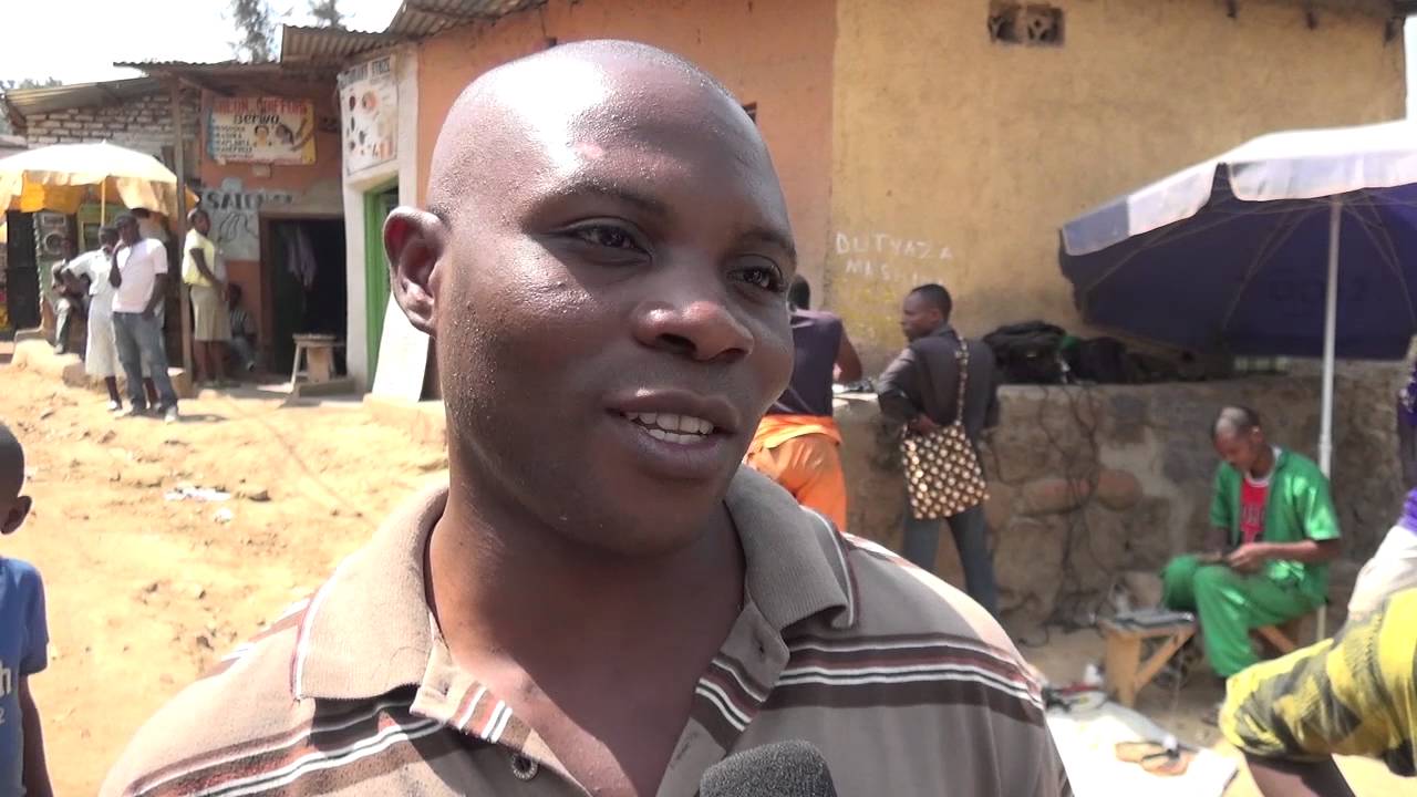 Amazina ateye ipfunwe: Flash tv