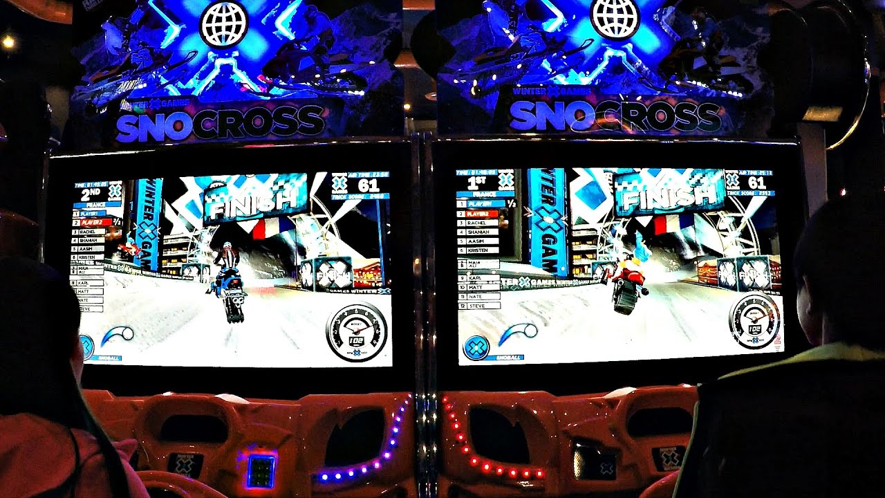 Arcade SnoCross Winter X Games Arcade Dual Screen Snowmobile Racing レースゲーム
