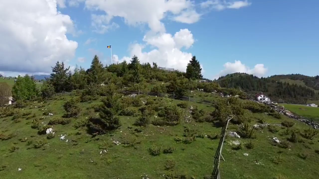 Superbe imagini din cel mai frumos loc din Rom&acirc;nia. Fundata stralucește!