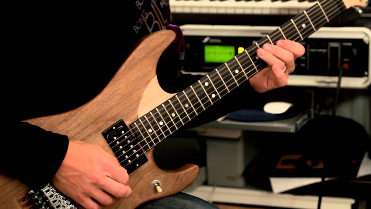Rick Graham Demoing a Washburn Nuno Bettencourt N4 Guitar