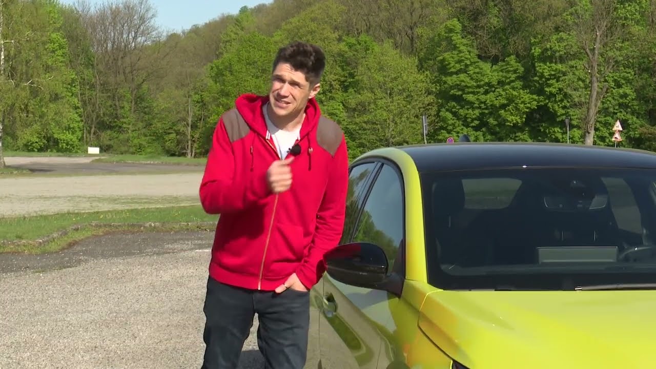 PEUGEOT 208 1.2 GT HYBRID