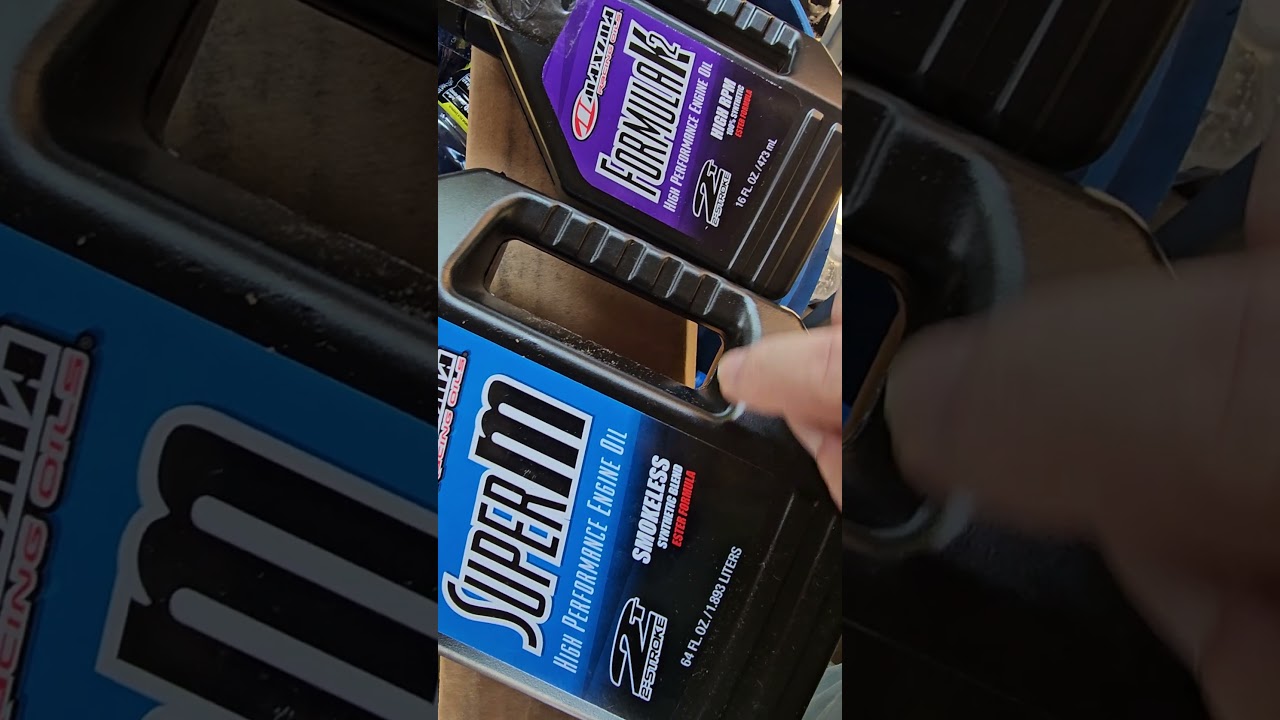 Maxima 2 cycle oil options, oil and water dont mix video !