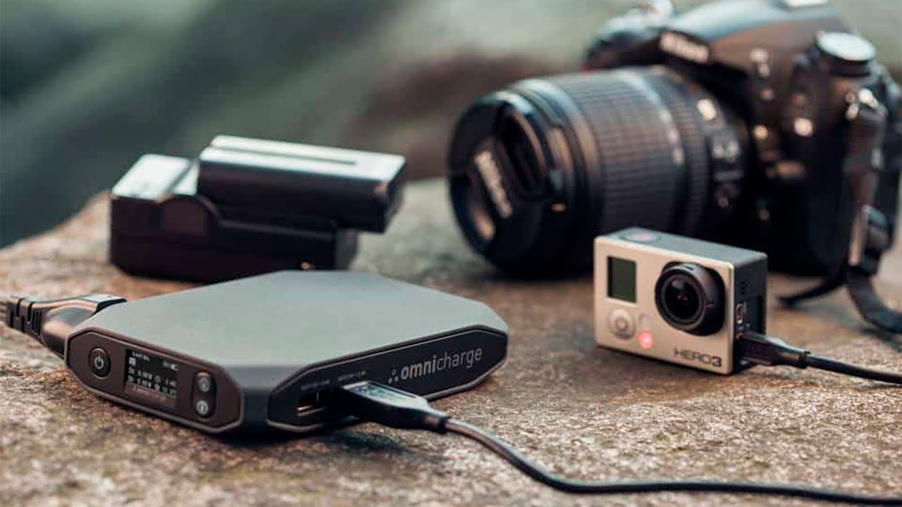 OMNICHARGE - УМНЫЙ И КОМПАКТНЫЙ ПОРТАТИВНЫЙ АККУМУЛЯТОР.  NEXT IDEA