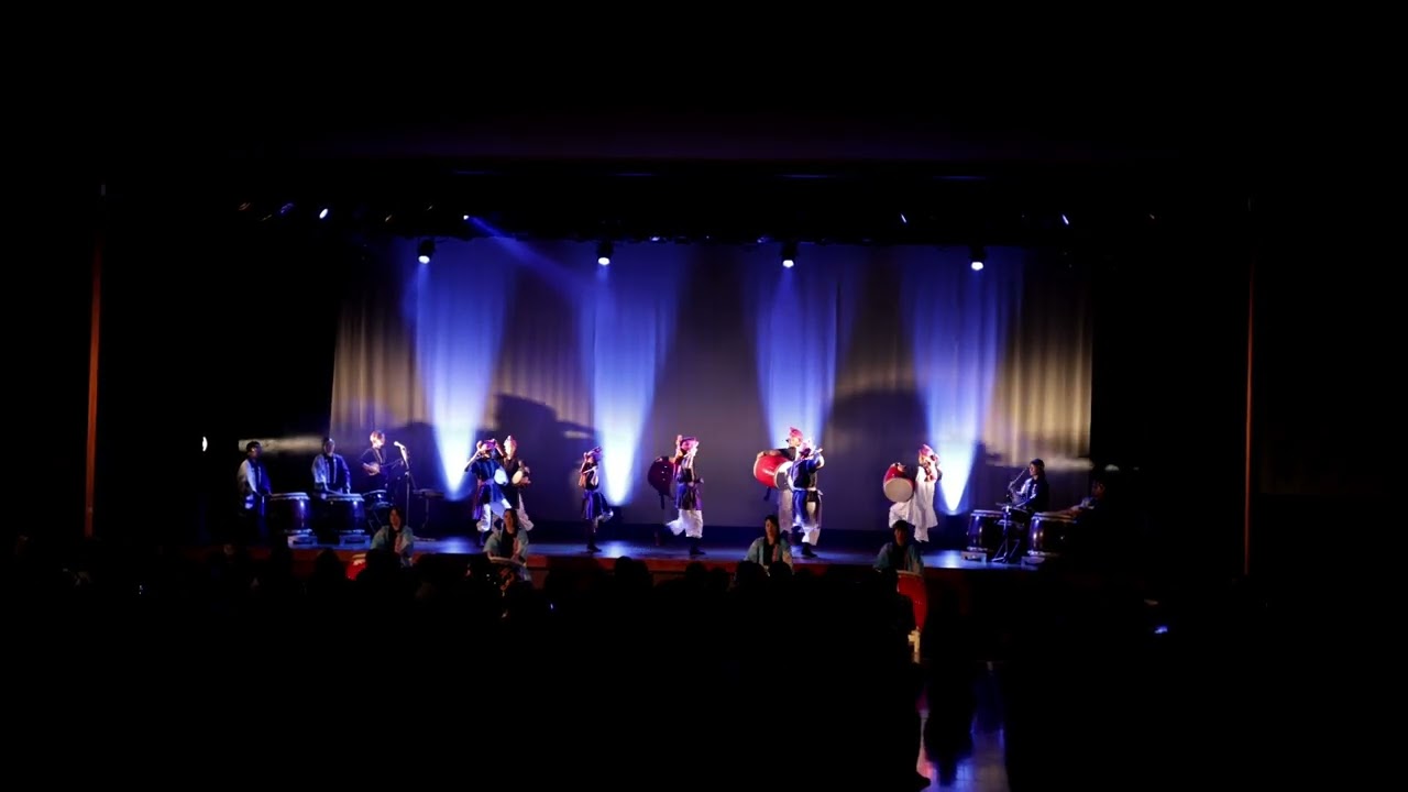 宝塚公演オープニング演奏