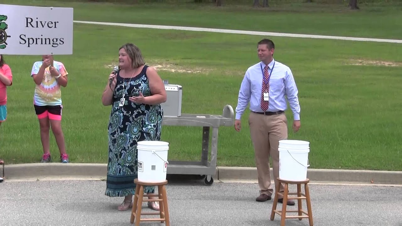River Springs Elementary's ALS Ice Bucket Challenge