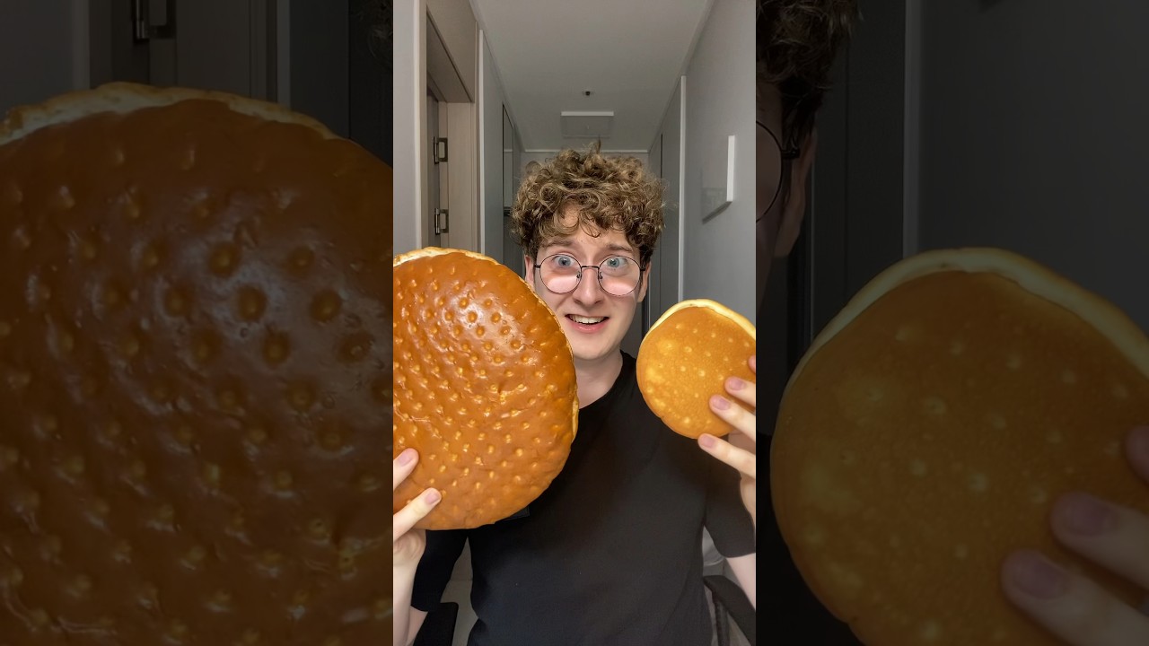 Eating GIANT Foods From a Korean Convenience Store!