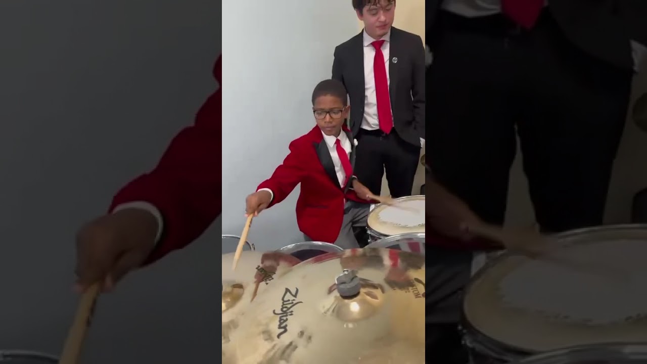 Songo Pentecostal🔥🔥 #piano #latinmusic #fuegopentecostal #songo #coritos #drummer #shorts