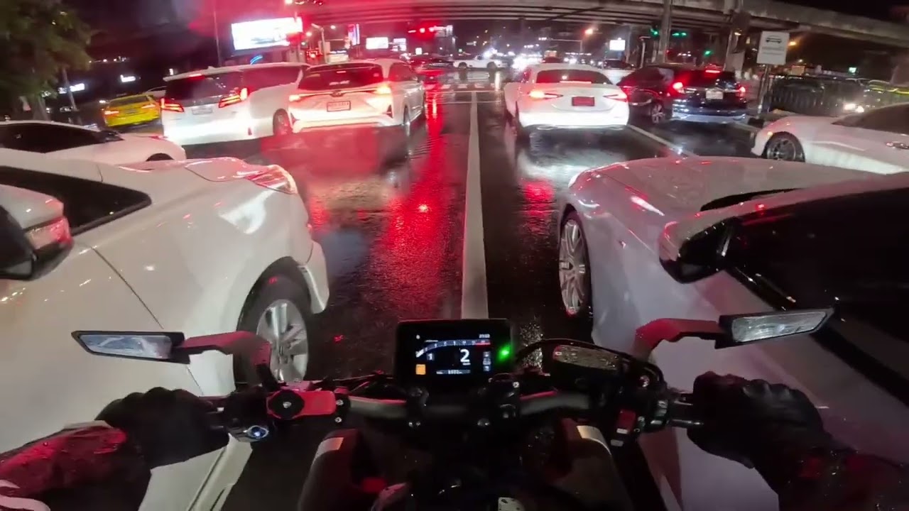 HONDA CB650R 2024 | E-CLUTCH | AKRAPOVIC | WATER FLOOD⚡️