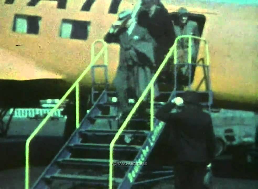 1938 Berlin - Filming Tempelhof Airport in Color (HD)