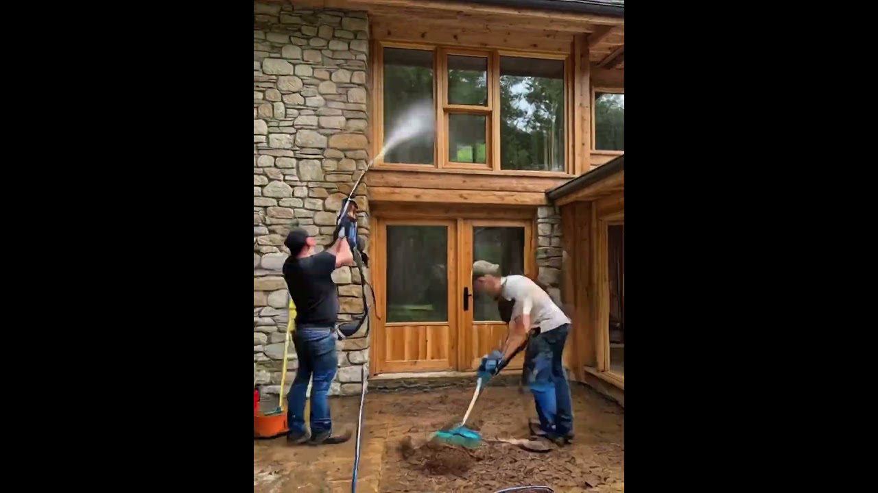 Abandoned House Restoration 😱