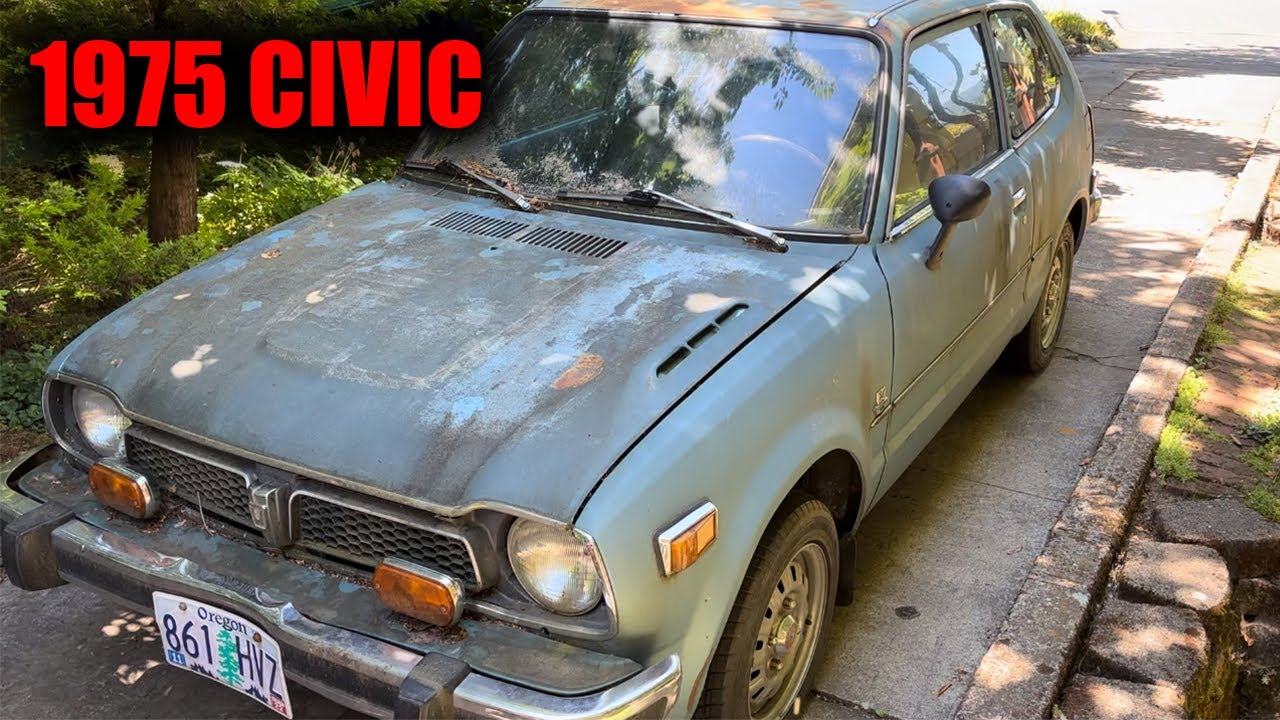 First Generation Honda Civic - 1975
