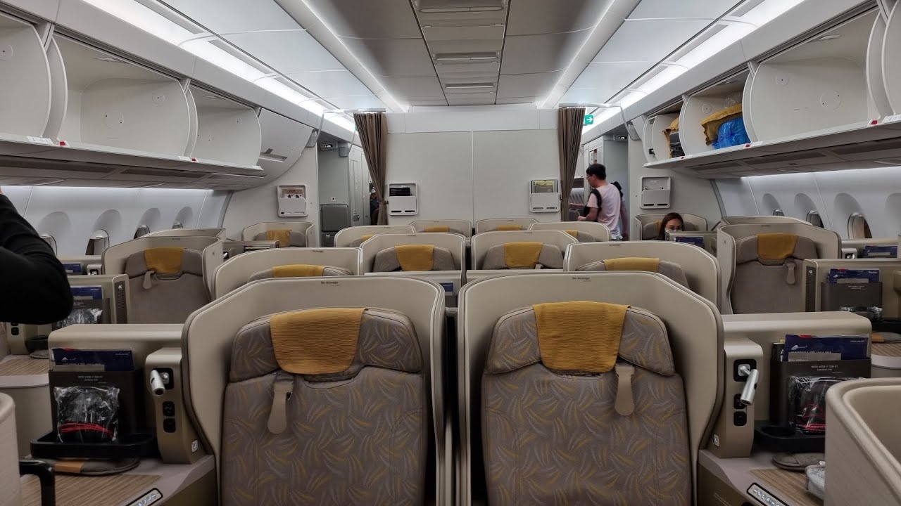 Asiana Airlines Business Class OZ752 Singapore to Seoul 24 February 2024