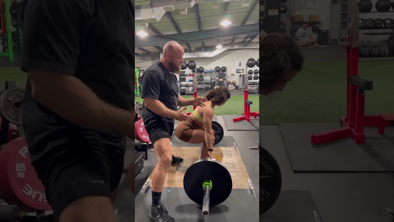 This mistake is a cause of injuries in heavy deadlifts and decreases your ability to move the